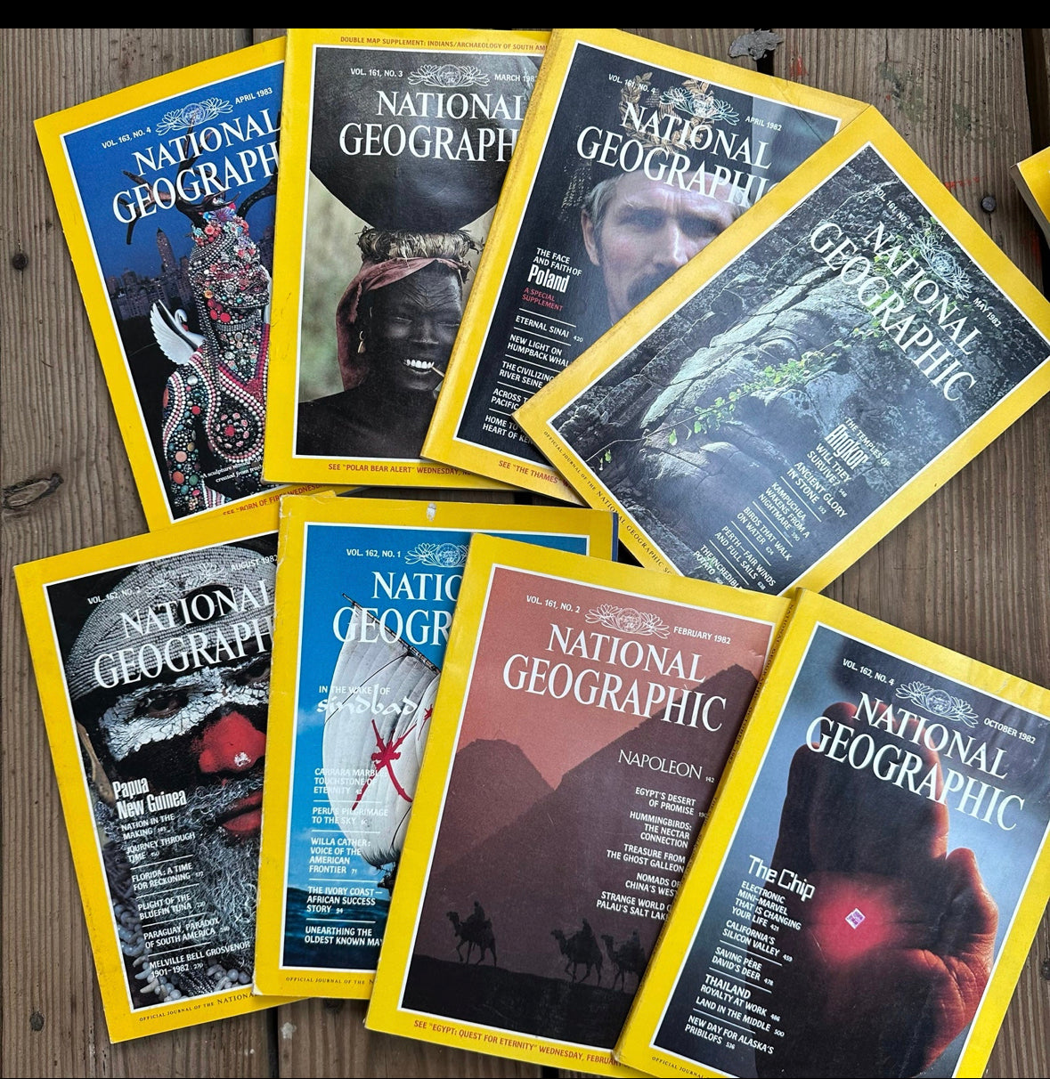 15 National Geographic magazines - mixed